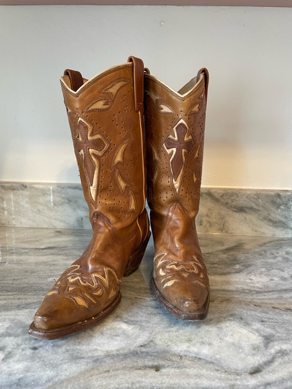 Corral Brown Cross Inlay Cowboy Boots Snip Toe Leather Western Size 6.5